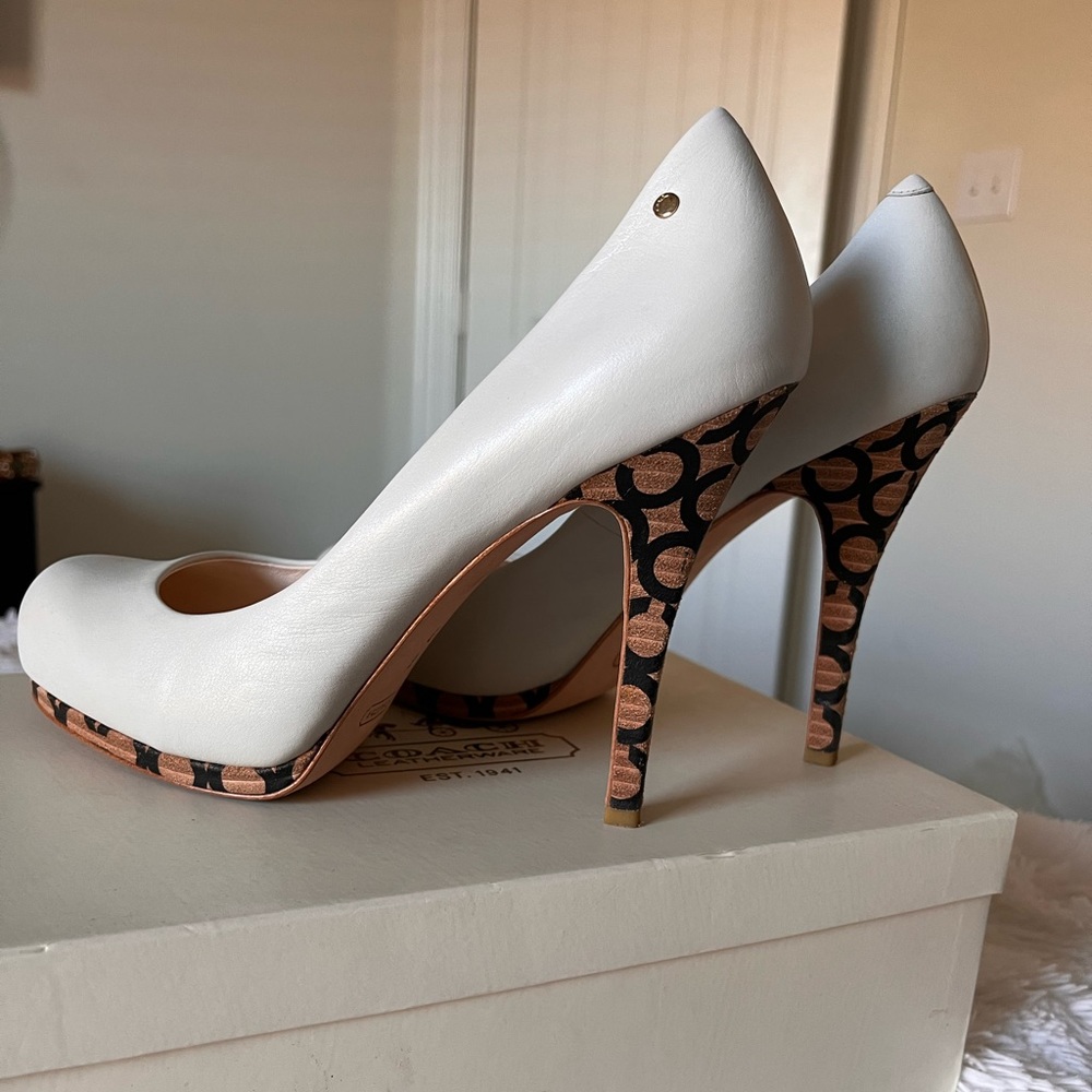 Coach Alexa Soft Calf